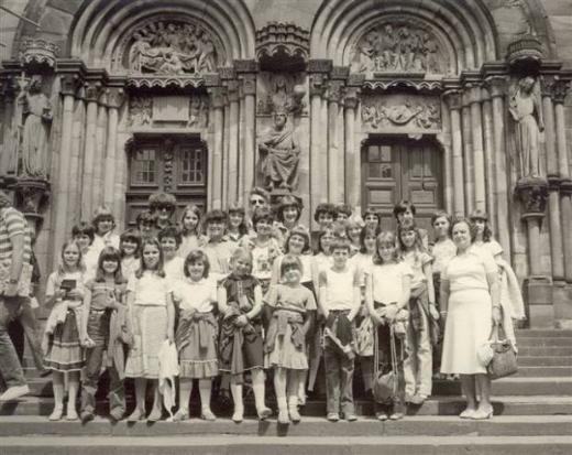 (Kinderschola 'St. Marien' Schmelz-Außen)